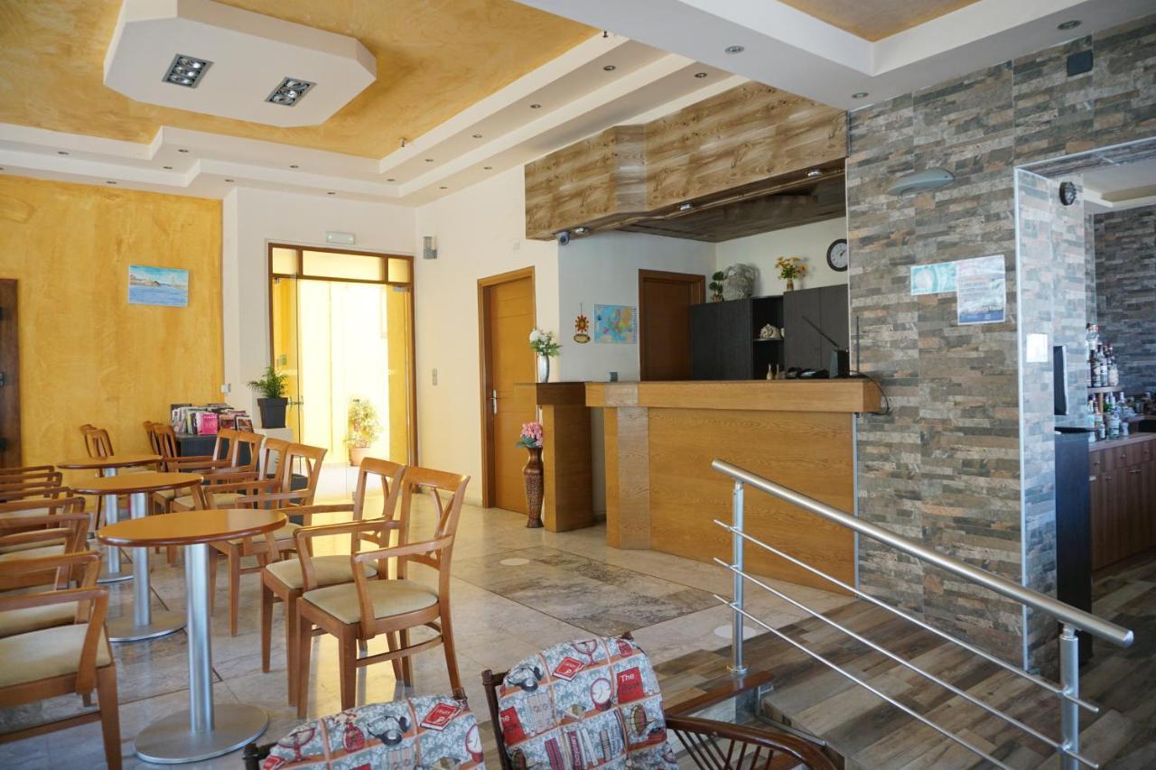 Katerini Apartments Hotel Platanes  Buitenkant foto