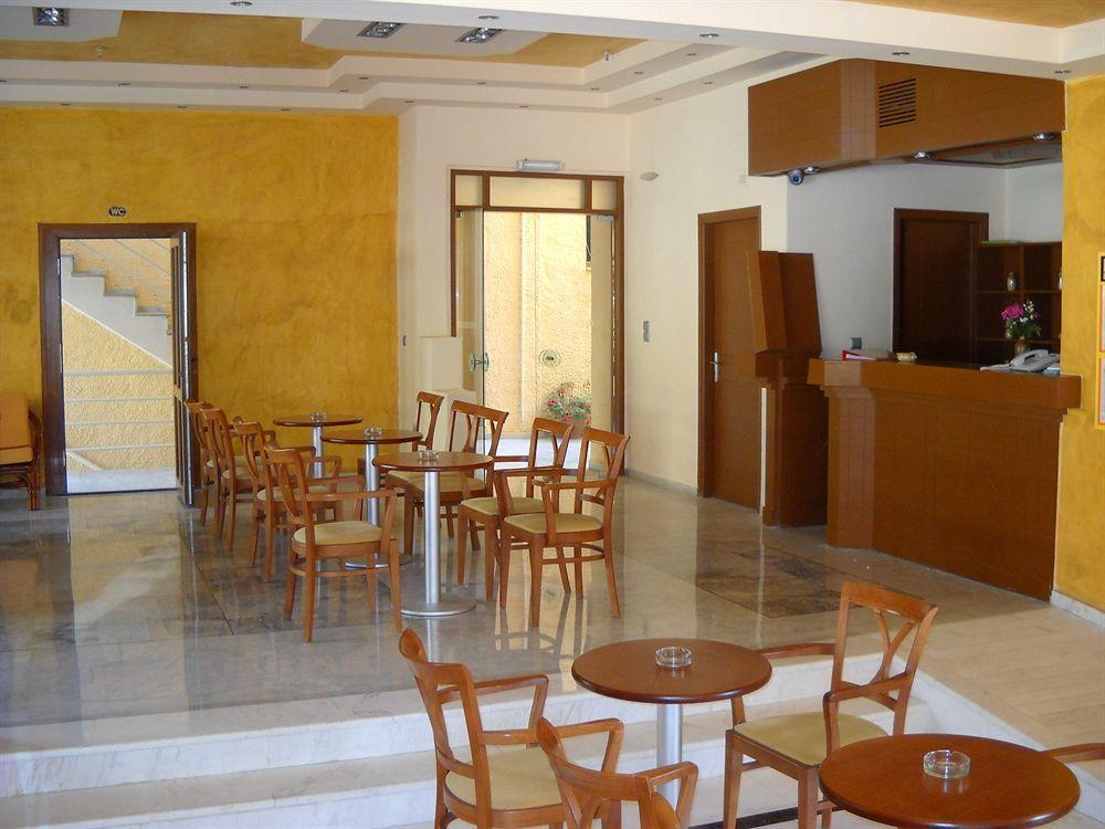 Katerini Apartments Hotel Platanes  Buitenkant foto