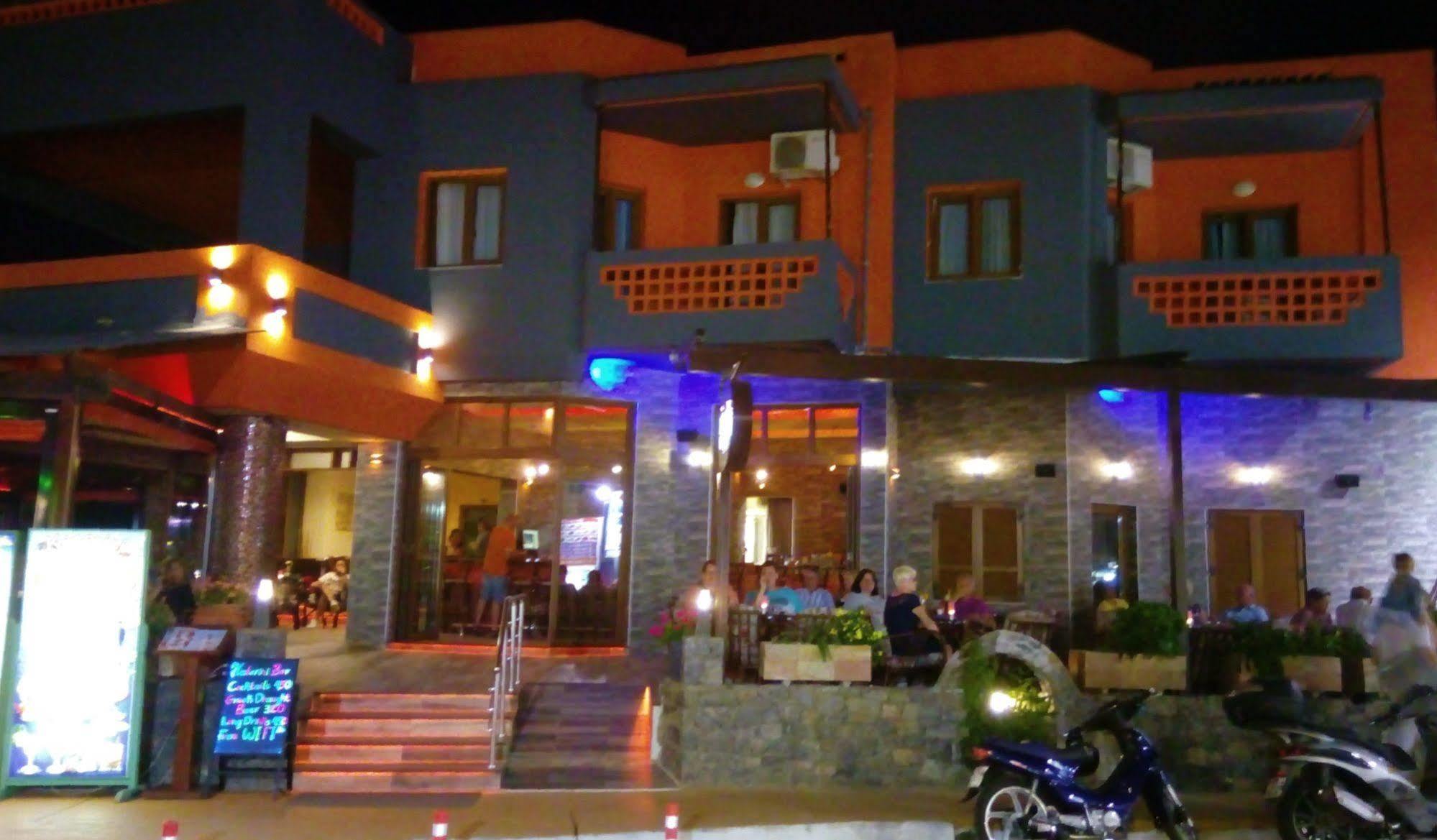Katerini Apartments Hotel Platanes  Buitenkant foto
