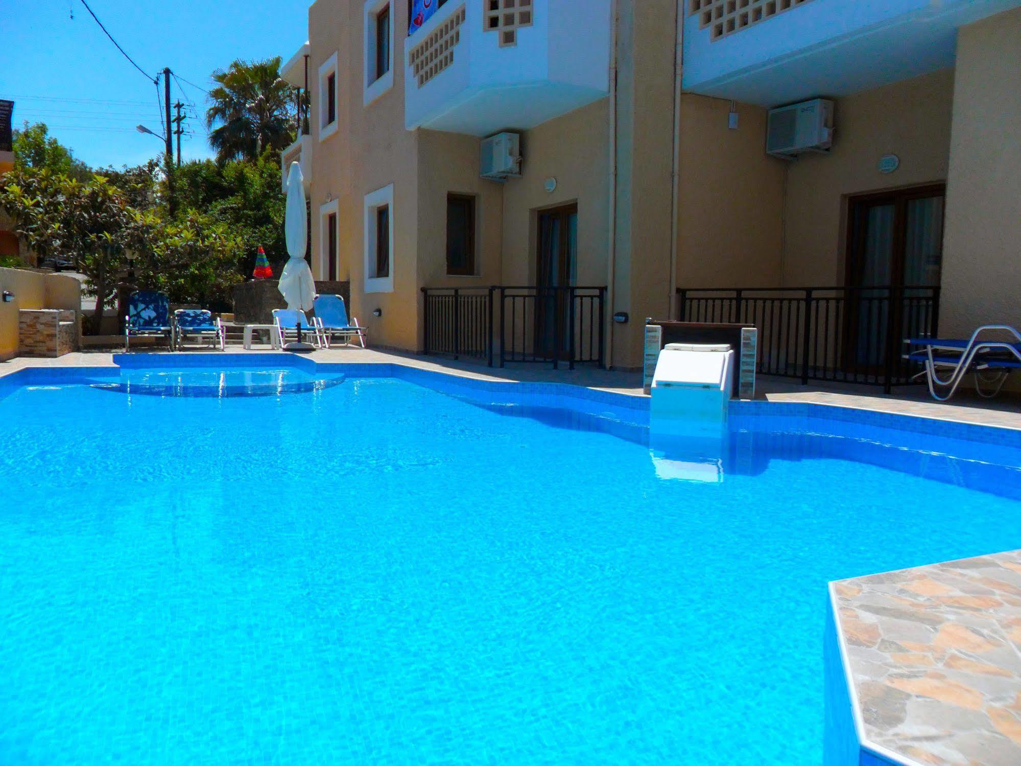 Katerini Apartments Hotel Platanes  Buitenkant foto