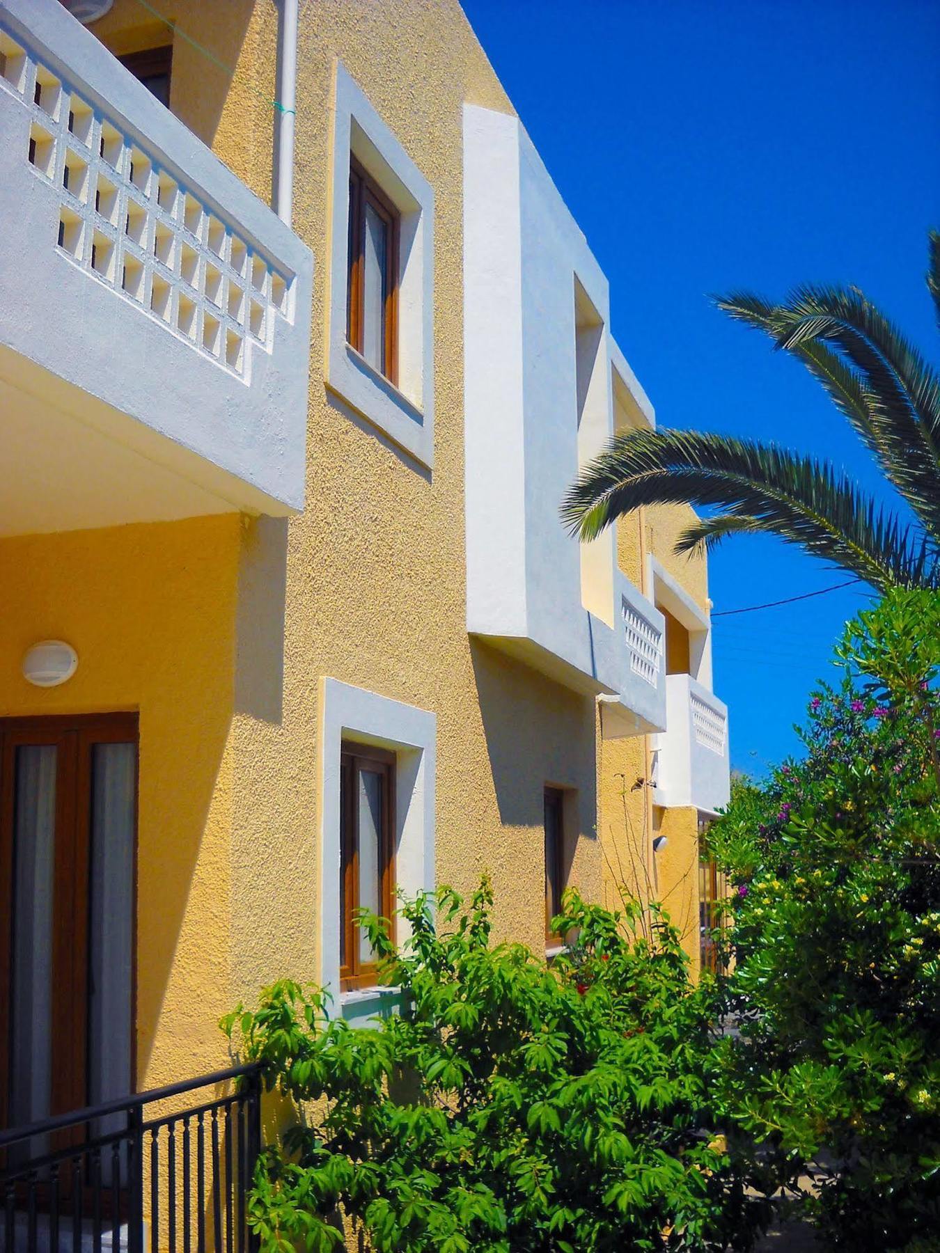 Katerini Apartments Hotel Platanes  Buitenkant foto